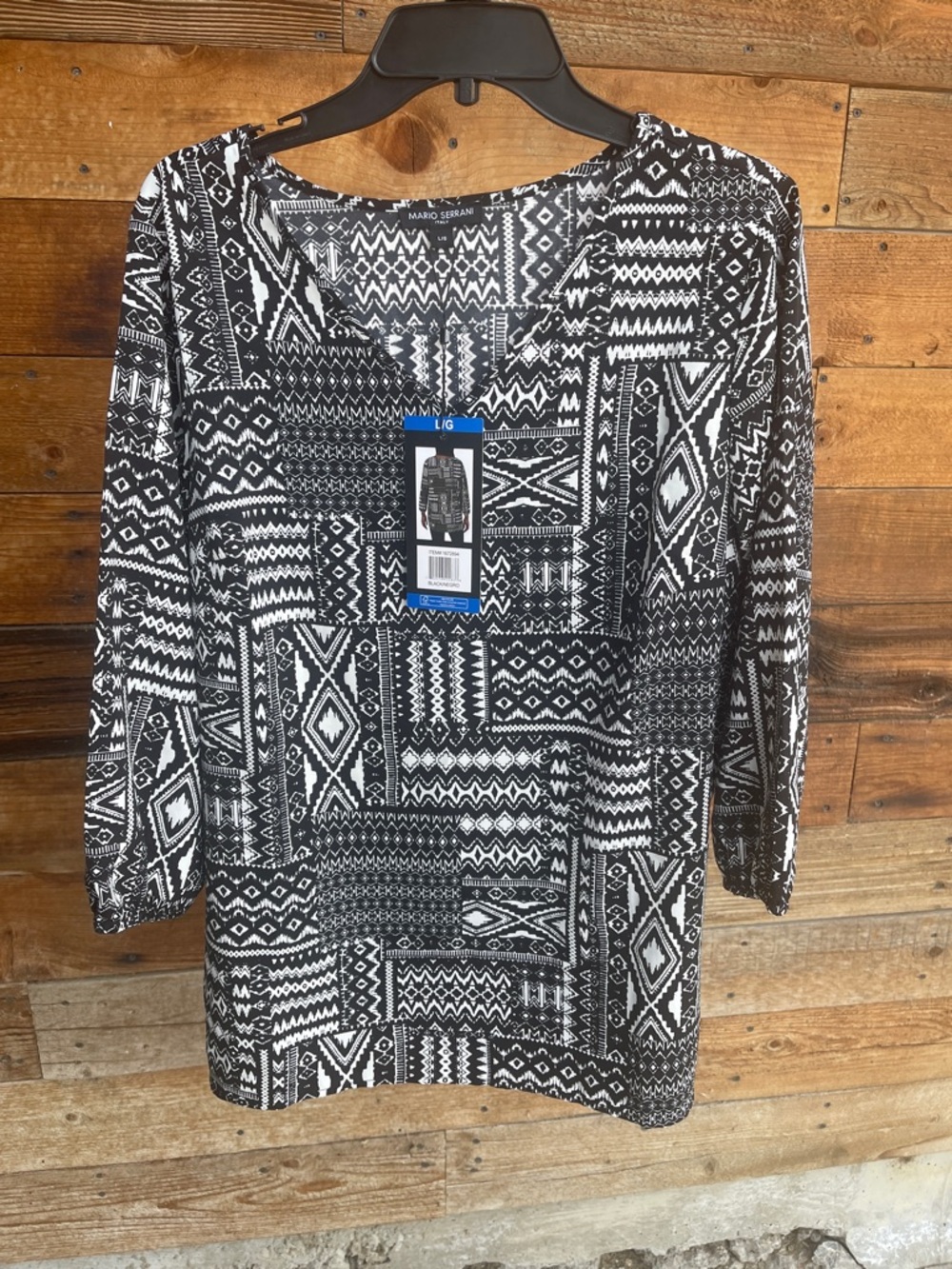 Mario Serrani Black and White Geometric Long Sleeve Top